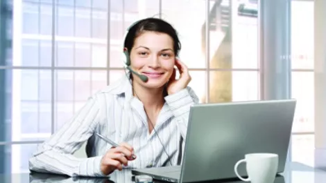 TelstraClear looks to offshore contact centres